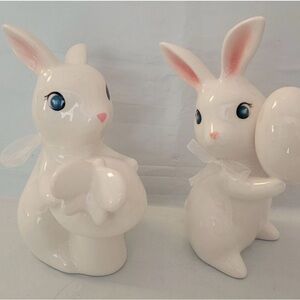 Spritz SET OF 2 White Ceramic Bunnies Bunny Easter Figurines 2024 Mushroom Egg